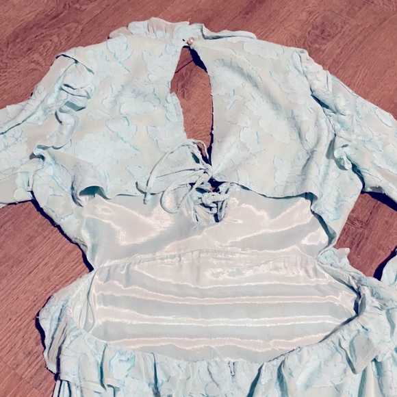 Rahi mini long sleeve lace dress - Picture 3 of 4